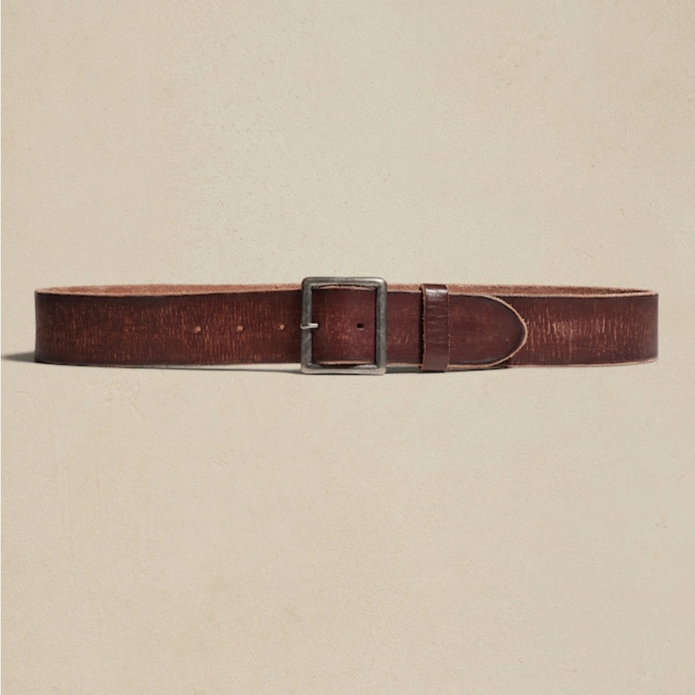 NWOT Banana Republic Rugged leather men’s belt  size 32